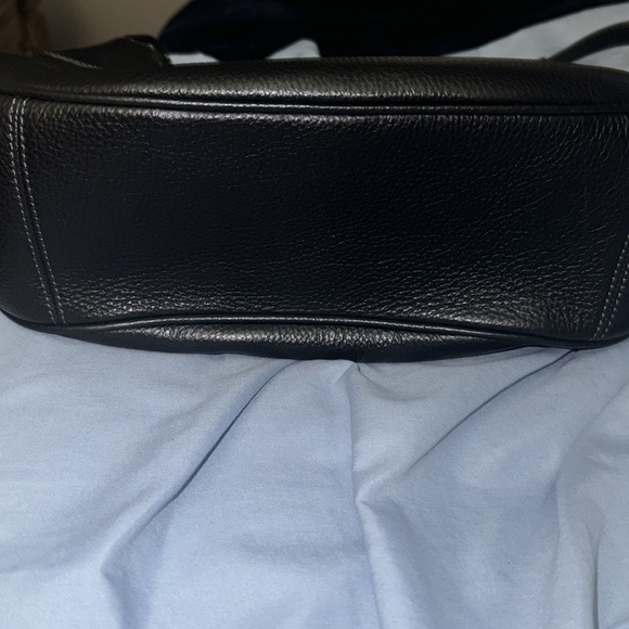 Coach - Picture 5 of 10